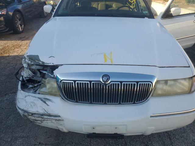Photo 11 from auction – 2002 MERCURY GRAND MARQ with VIN 2MEFM74W02X656272