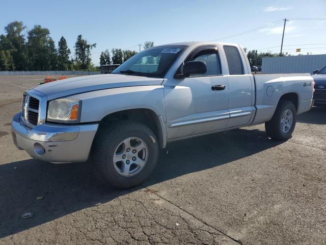 DODGE DAKOTA LAR 2005 with VIN 1D7HW52K25S187451 - Photo from auction