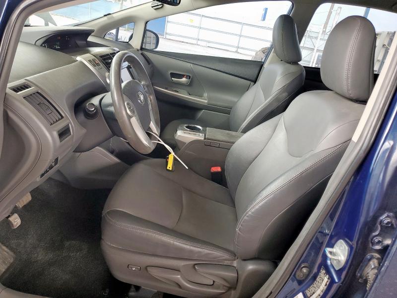 Photo 7 from auction – 2012 TOYOTA PRIUS V with VIN JTDZN3EU7C3030279