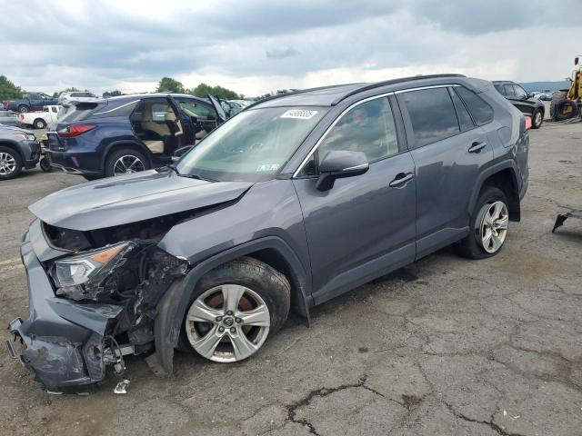 TOYOTA RAV4 XLE 2019 with VIN JTMP1RFV0KD502439 - Photo from auction