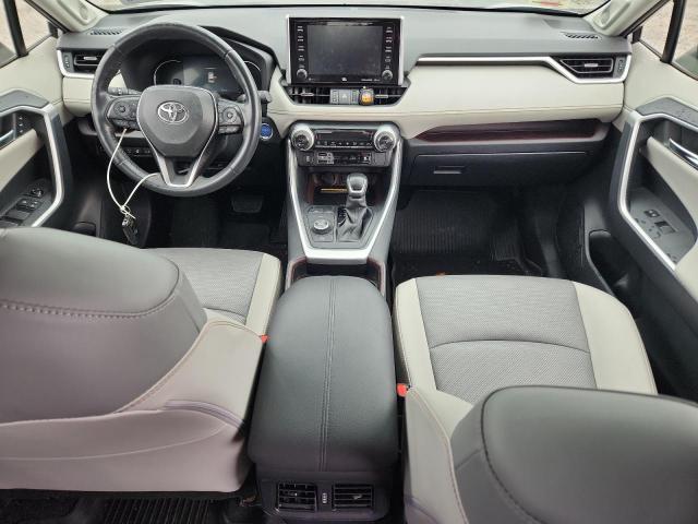 Photo 8 from auction – 2019 TOYOTA RAV4 LIMIT with VIN JTMDWRFV1KD509677