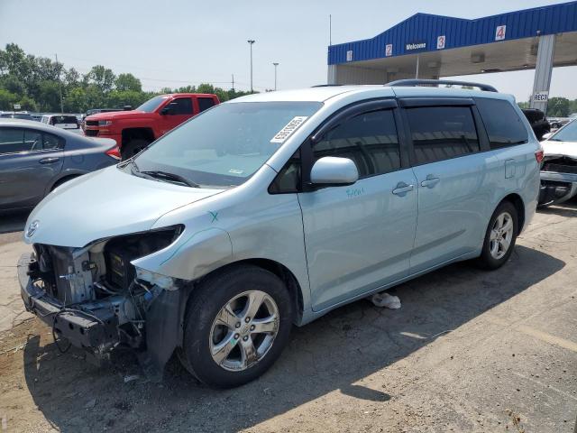 TOYOTA SIENNA LE 2015 with VIN 5TDKK3DC6FS577369 - Photo from auction