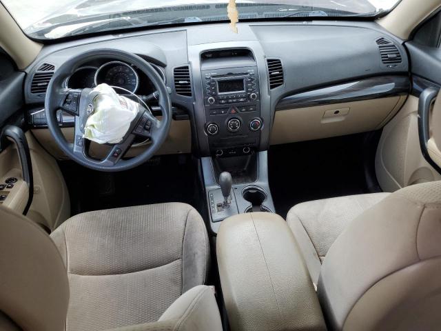 Photo 8 from auction – 2011 KIA SORENTO BASE with VIN 5XYKT3A11BG076770