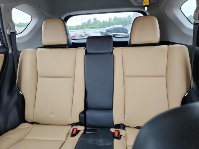 Photo 10 from auction – 2016 TOYOTA RAV4 LIMIT with VIN 2T3DFREV0GW533271