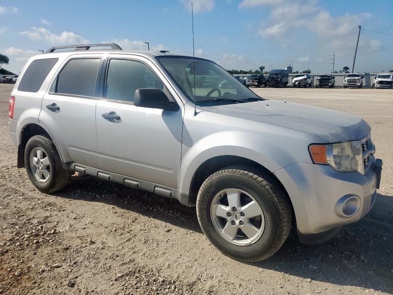 Photo 4 from auction – 2011 FORD ESCAPE XLT with VIN 1FMCU9D75BKC25319