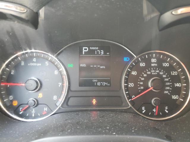 Photo 9 from auction – 2018 KIA FORTE LX with VIN 3KPFK4A79JE169868