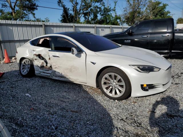 Photo 4 from auction – 2016 TESLA MODEL S with VIN 5YJSA1E19GF174478