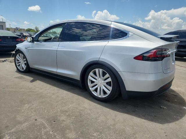 Photo 2 from auction – 2016 TESLA MODEL X with VIN 5YJXCAE24GF004313