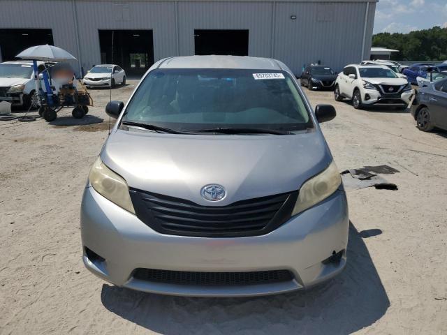 Photo 5 from auction – 2011 TOYOTA SIENNA BAS with VIN 5TDKA3DC2BS006765