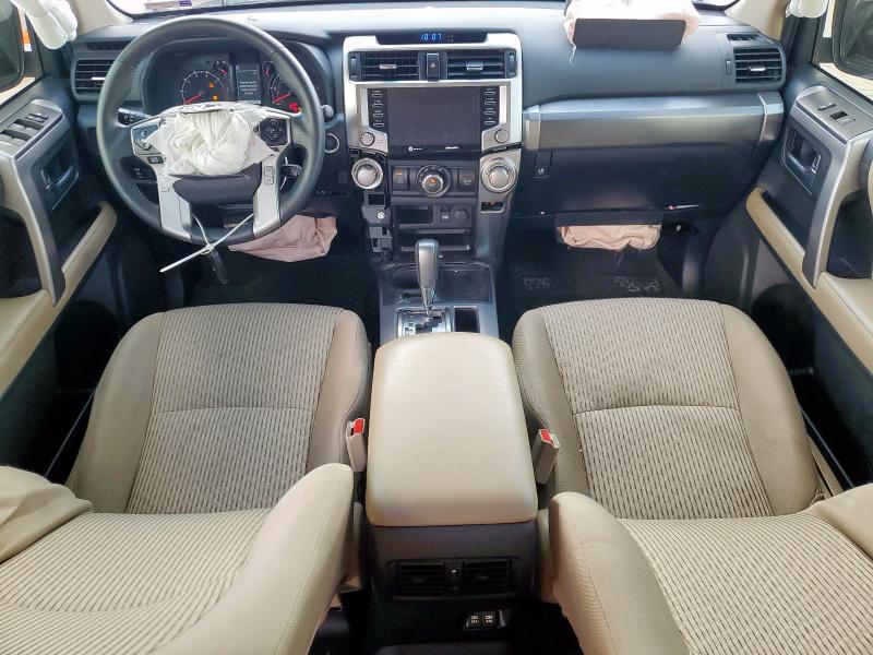 Photo 8 from auction – 2022 TOYOTA 4RUNNER SR with VIN JTEEU5JR3N5255350