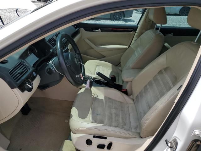 Photo 7 from auction – 2014 VOLKSWAGEN PASSAT SEL with VIN 1VWCN7A39EC096178