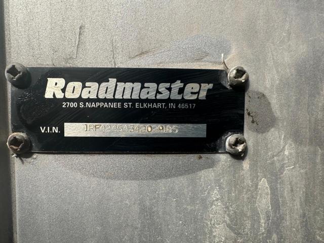 Photo 11 from auction – 2004 ROADMASTER RAIL MONOCOQUE with VIN 1RF42454342029185