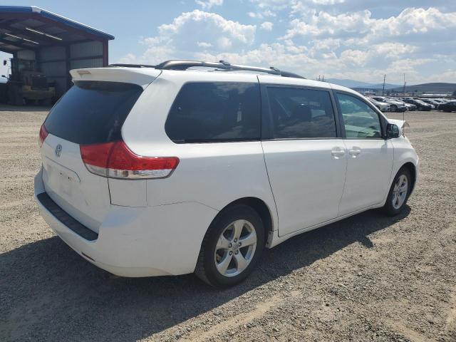 Photo 3 from auction – 2014 TOYOTA SIENNA LE with VIN 5TDKK3DC4ES407042