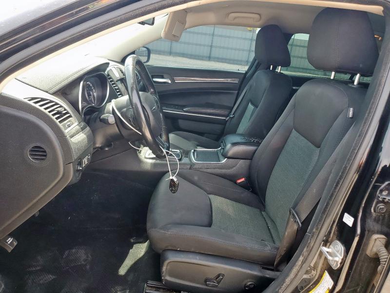 Photo 7 from auction – 2019 CHRYSLER 300 TOURING with VIN 2C3CCAAG3KH755667