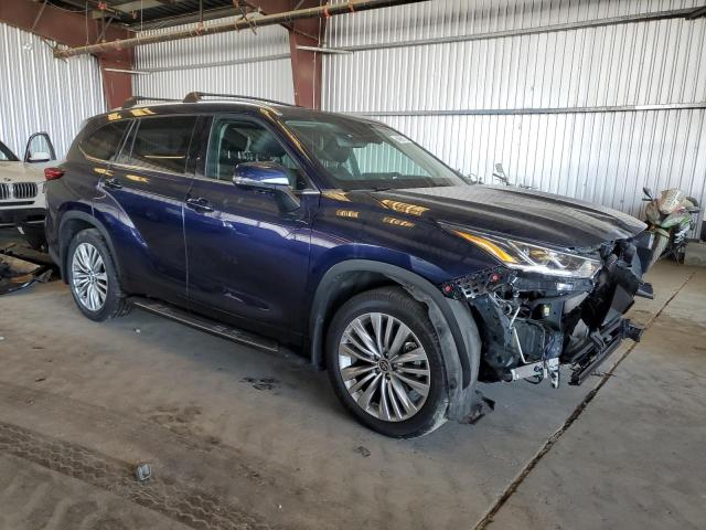 Photo 4 from auction – 2023 TOYOTA HIGHLANDER with VIN 5TDFARAH2PS016546