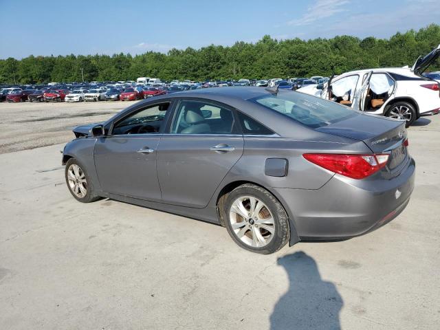 Photo 2 from auction – 2011 HYUNDAI SONATA SE with VIN 5NPEC4AC4BH091986