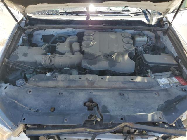 Photo 12 from auction – 2017 TOYOTA 4RUNNER SR with VIN JTEBU5JRXH5481263
