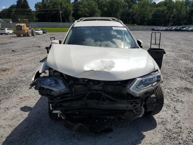 Photo 5 from auction – 2018 NISSAN ROGUE S with VIN 5N1AT2MVXJC733133
