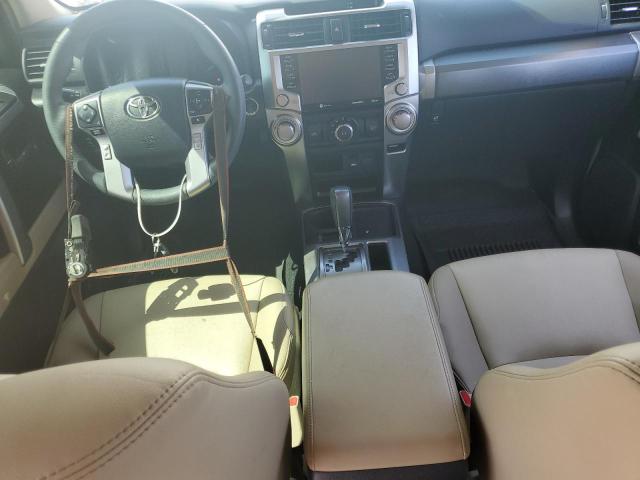 Photo 8 from auction – 2022 TOYOTA 4RUNNER SR with VIN JTEFU5JR4N5253675