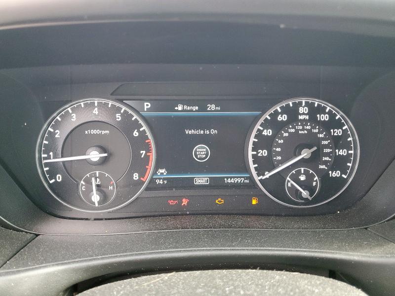 Photo 9 from auction – 2017 GENESIS G90 PREMIU with VIN KMHG34JA2HU024739