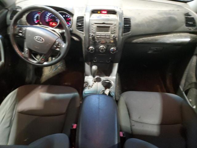 Photo 8 from auction – 2013 KIA SORENTO LX with VIN 5XYKTCA64DG313489