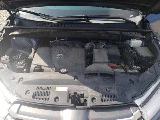 Photo 12 from auction – 2019 TOYOTA HIGHLANDER with VIN 5TDBZRFH0KS722102