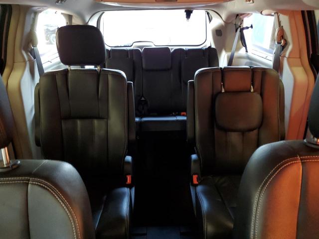 Photo 10 from auction – 2016 CHRYSLER TOWN & COU with VIN 2C4RC1CG4GR189569