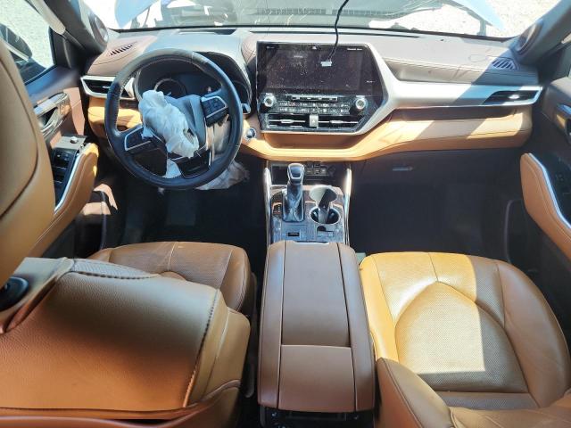Photo 8 from auction – 2021 TOYOTA HIGHLANDER with VIN 5TDFZRAH8MS078019
