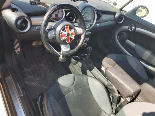 Photo 8 from auction – 2009 MINI COOPER S C with VIN WMWMM33559TP92136