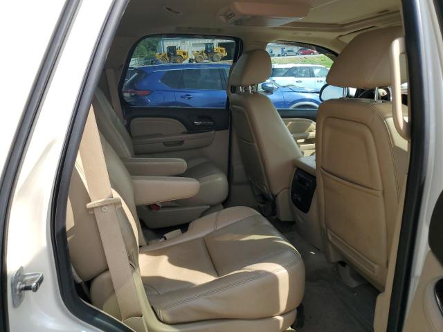 Photo 10 from auction – 2010 GMC YUKON DENA with VIN 1GKUKEEF6AR253296