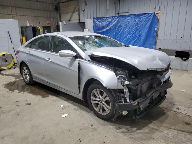 Photo 4 from auction – 2013 HYUNDAI SONATA GLS with VIN 5NPEB4AC0DH666106