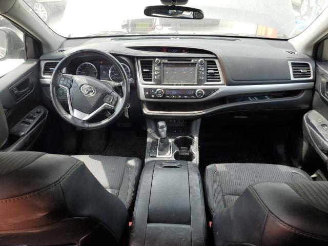Photo 8 from auction – 2017 TOYOTA HIGHLANDER with VIN 5TDBZRFH0HS406059