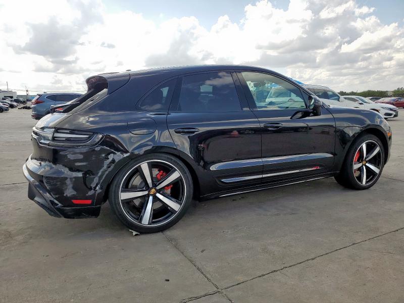 Photo 3 from auction – 2022 PORSCHE MACAN GTS with VIN WP1AF2A59NLB31991