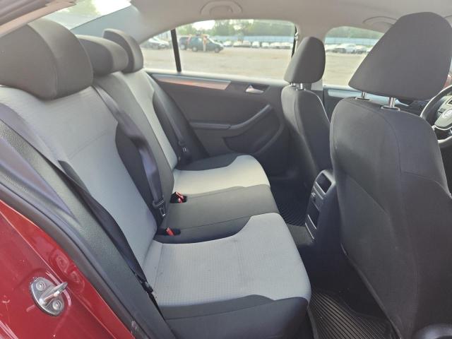 Photo 10 from auction – 2017 VOLKSWAGEN JETTA S with VIN 3VW2B7AJ2HM201472