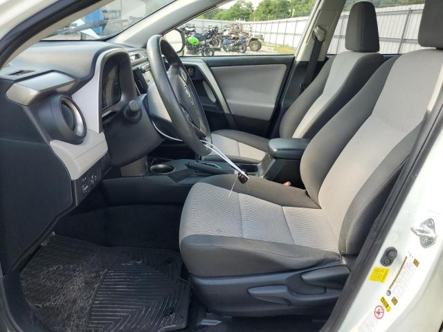 Photo 7 from auction – 2014 TOYOTA RAV4 LE with VIN JTMZFREVXEJ003830