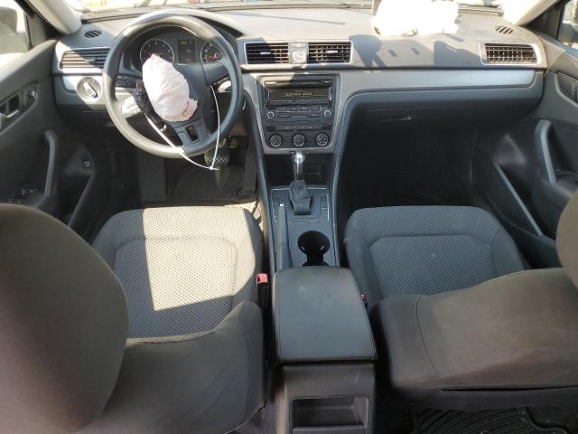 Photo 8 from auction – 2013 VOLKSWAGEN PASSAT S with VIN 1VWAP7A30DC067314