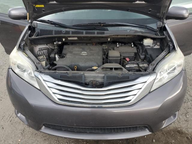 Photo 12 from auction – 2012 TOYOTA SIENNA XLE with VIN 5TDYK3DCXCS224834