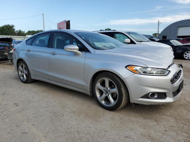 Photo 4 from auction – 2016 FORD FUSION SE with VIN 3FA6P0HD7GR289231