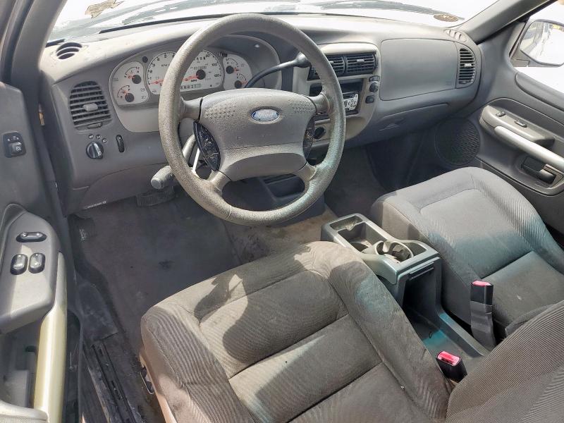 Photo 8 from auction – 2002 FORD EXPLORER S with VIN 1FMYU60E02UB42362