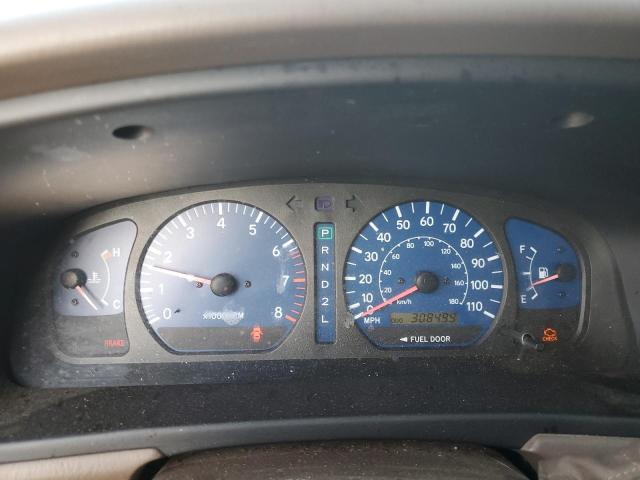 Photo 9 from auction – 2002 TOYOTA SIENNA LE with VIN 4T3ZF13C32U464027