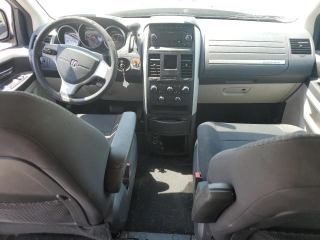 Photo 8 from auction – 2010 DODGE GRAND CARA with VIN 2D4RN4DE4AR372456