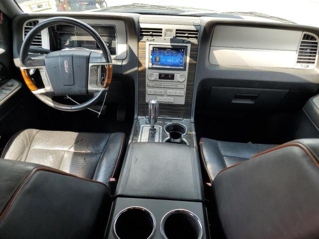 Photo 8 from auction – 2008 LINCOLN NAVIGATOR with VIN 5LMFU28518LJ01352