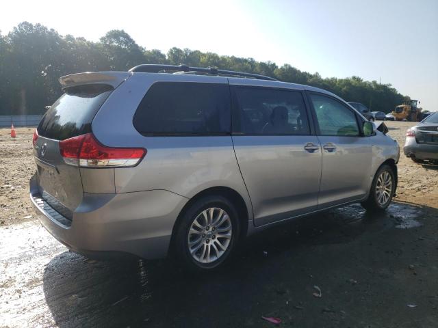 Photo 3 from auction – 2013 TOYOTA SIENNA XLE with VIN 5TDYK3DC0DS361458