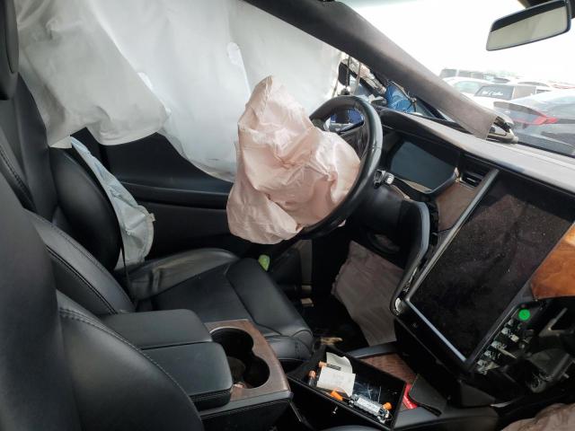 Photo 7 from auction – 2019 TESLA MODEL X with VIN 5YJXCDE27KF184834
