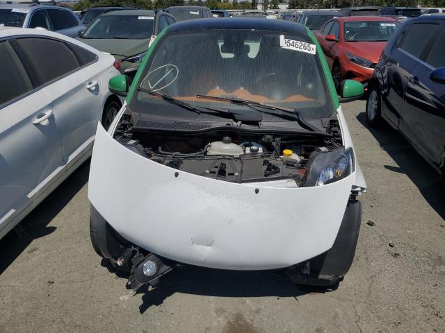 Photo 5 from auction – 2016 SMART FORTWO with VIN WMEFJ5DA3GK077517