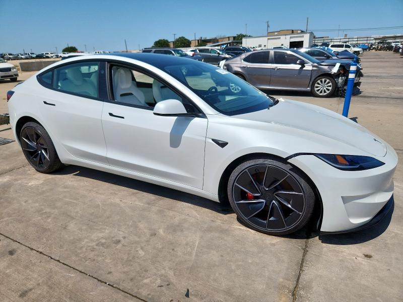 صورة رقم 4 من المزاد - 2025 TESLA MODEL 3 مع VIN 5YJ3E1ETXSF931083