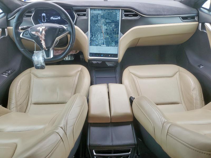Photo 8 from auction – 2015 TESLA MODEL S with VIN 5YJSA1E28FF103618