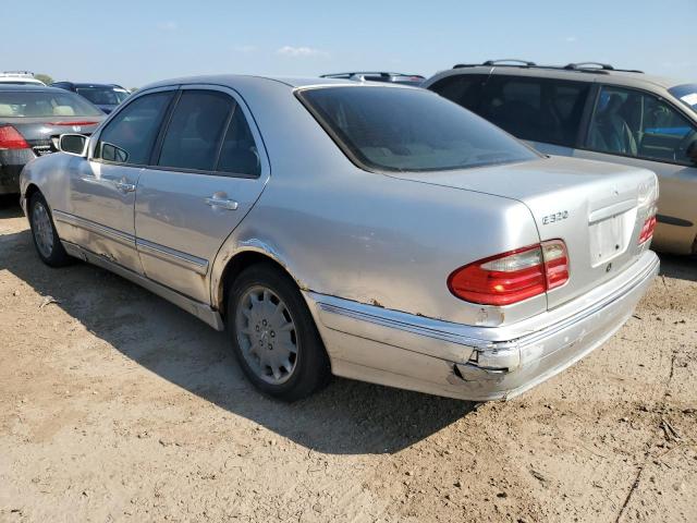 Photo 2 from auction – 2001 MERCEDES-BENZ E 320 with VIN WDBJF65J81B317603