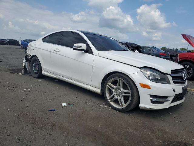 Photo 4 from auction – 2013 MERZ C 250 with VIN WDDGJ4HB3DF956140