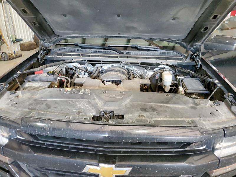 Photo 11 from auction – 2016 CHEVROLET SILVERADO with VIN 3GCUKREC9GG329756